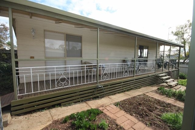 8a Rudd St, Turvey Park, NSW 2650