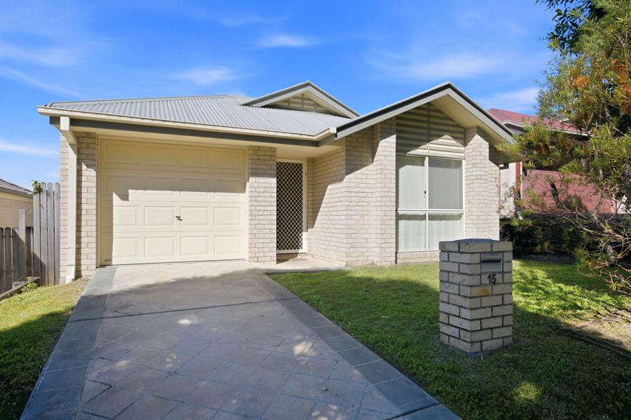 15 Silver Gull St, Coomera, QLD 4209