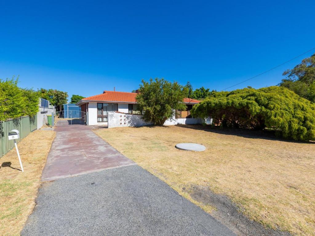 8 Charlesworth St, Gosnells, WA 6110