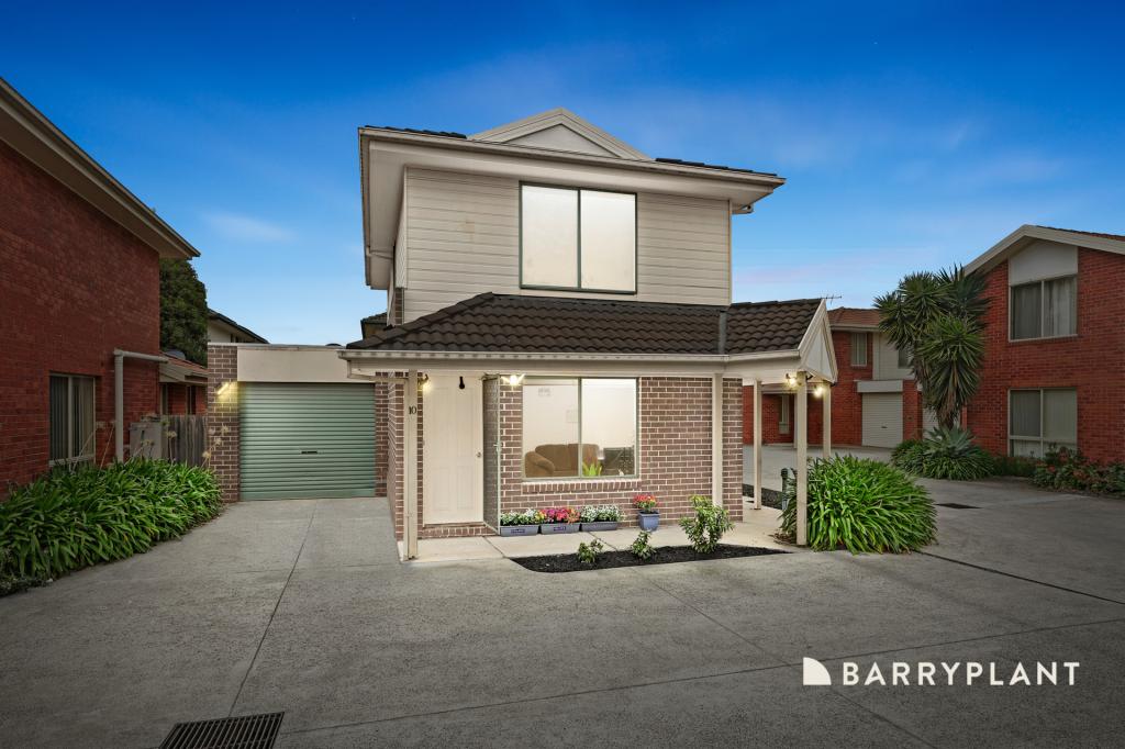 10 PACE CCT, SOUTH MORANG, VIC 3752
