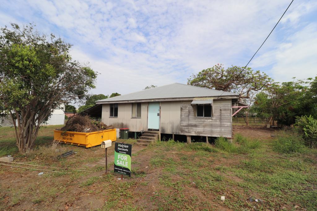 33-35 Melbourne St, Ayr, QLD 4807