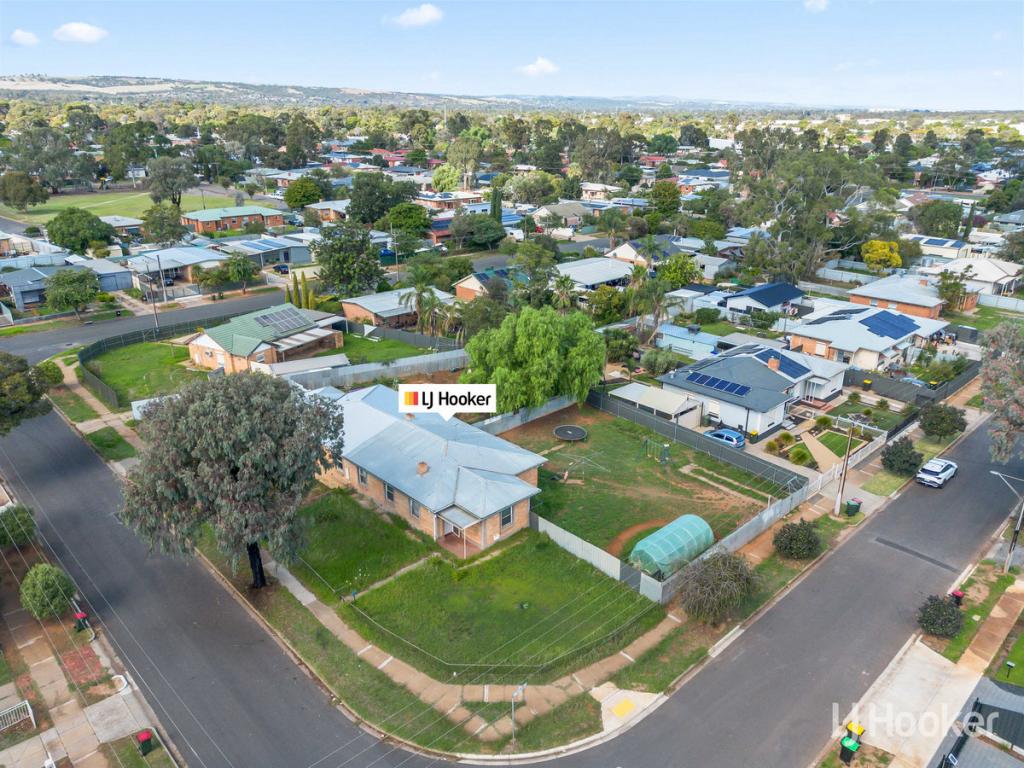 3 & 5 Wootton St, Davoren Park, SA 5113