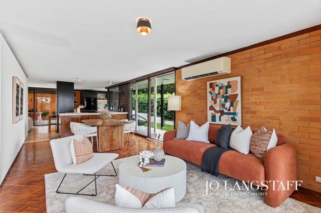 19 EUREE ST, KENMORE, QLD 4069