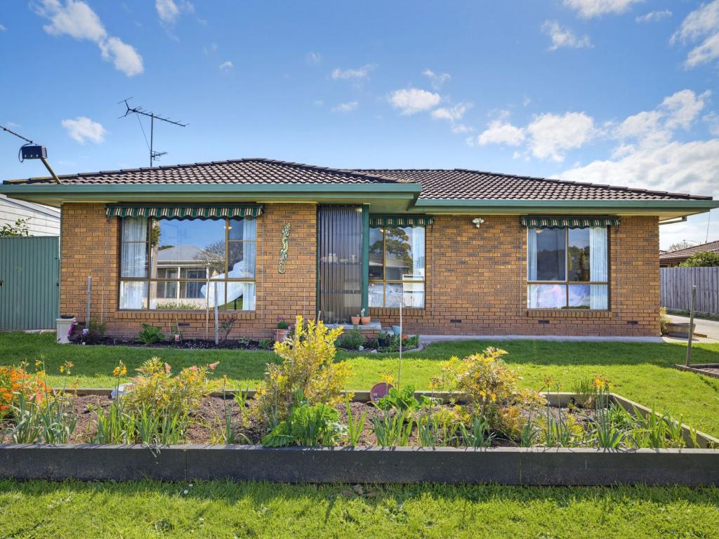 1/56 REED CRES, WONTHAGGI, VIC 3995