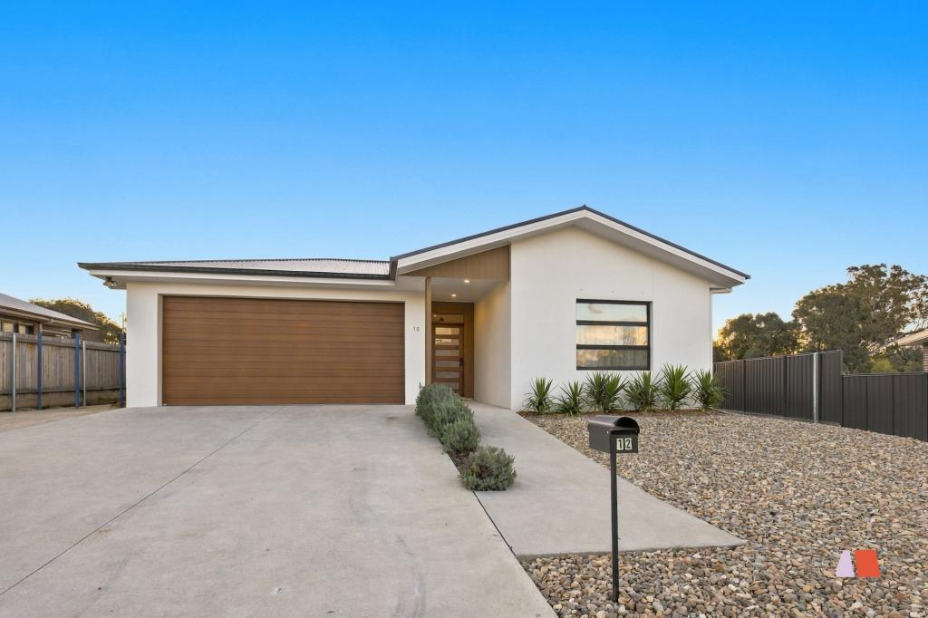 12 Green Ave, Gunning, NSW 2581