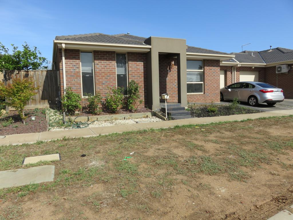 19 Leuca Ave, Brookfield, VIC 3338