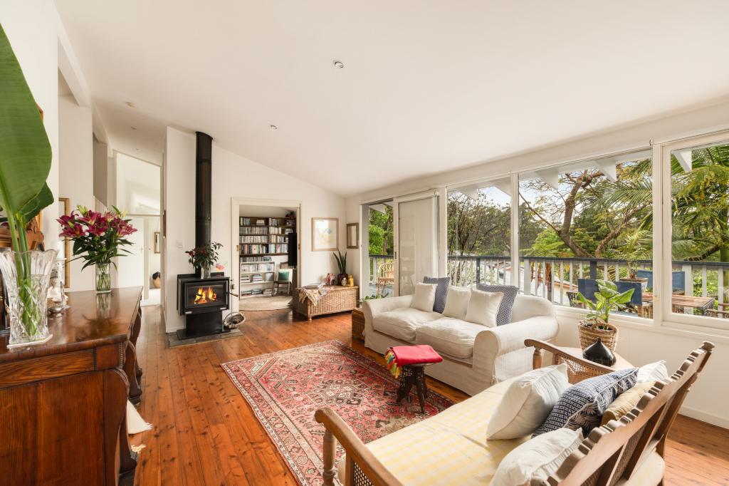 61 Hunter Ave, St Ives, NSW 2075