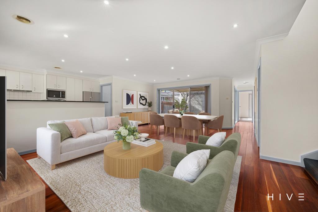 6 DUTTON ST, DICKSON, ACT 2602