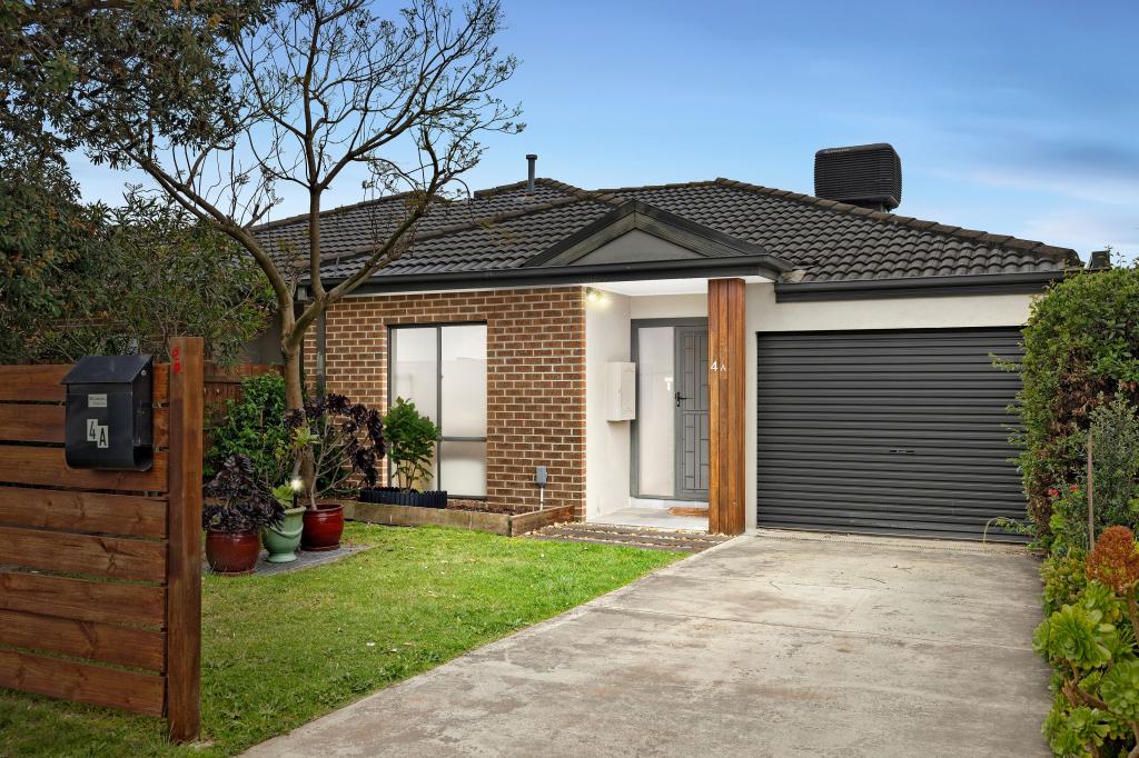 4a Madden St, Seaford, VIC 3198