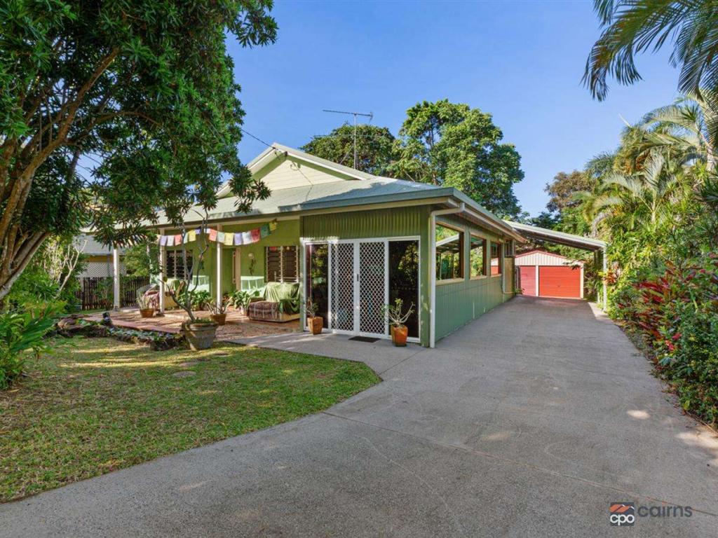 4a Maud St, Flying Fish Point, QLD 4860