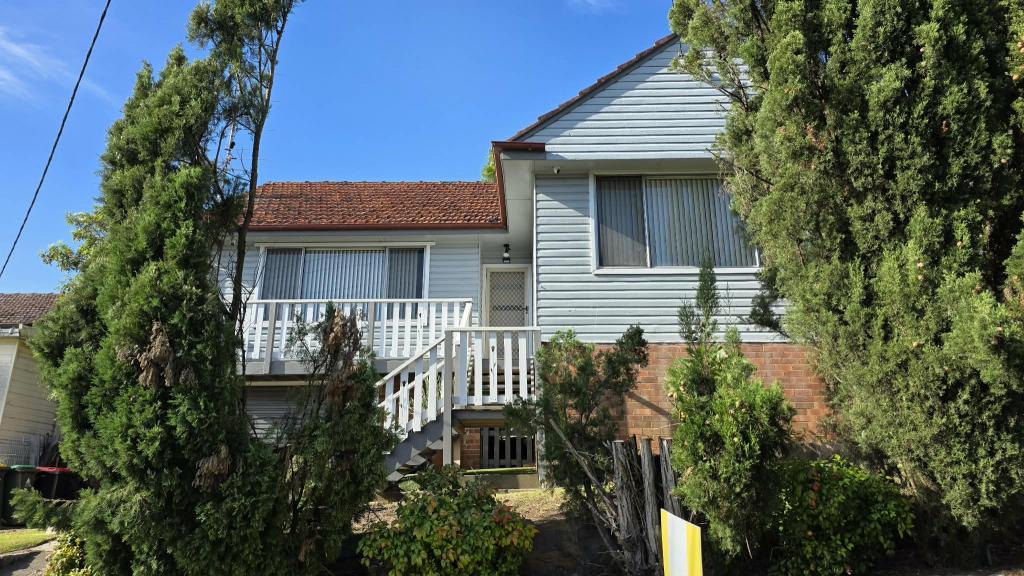 136 Myall Rd, Cardiff, NSW 2285