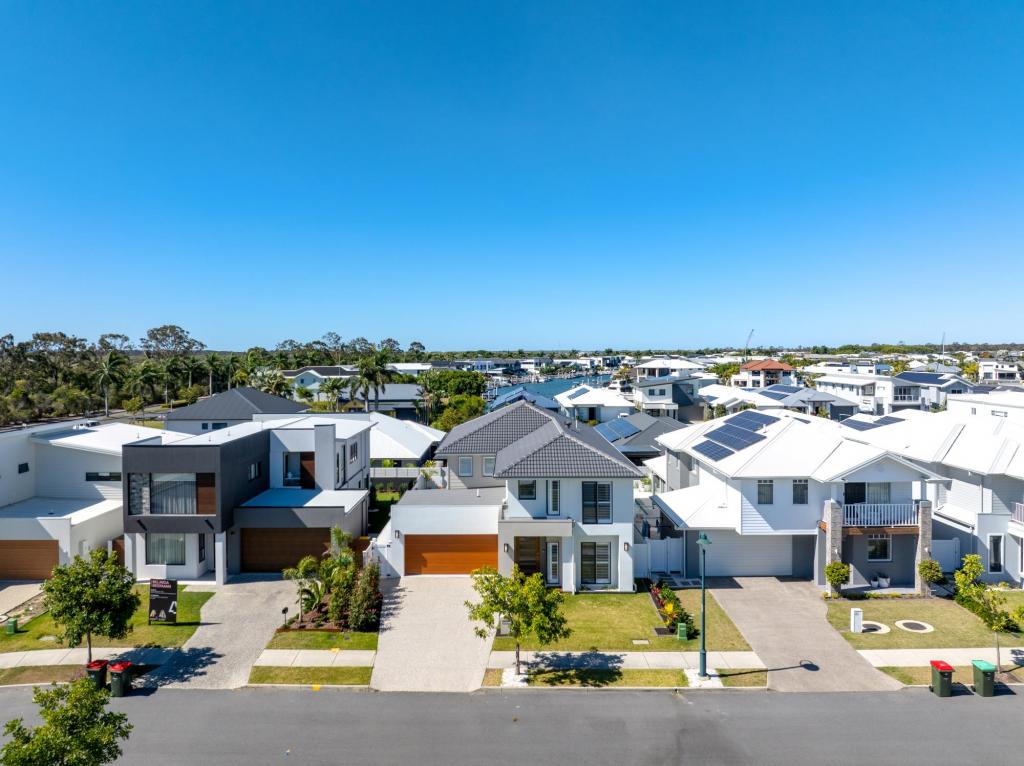 51 Hamilton Dr, Jacobs Well, QLD 4208