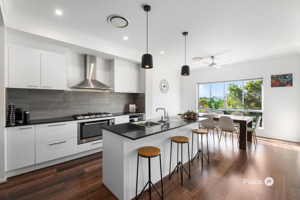 16 Prince St, Cannon Hill, QLD 4170