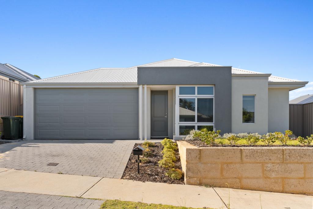 10 Hinckley St, Parmelia, WA 6167