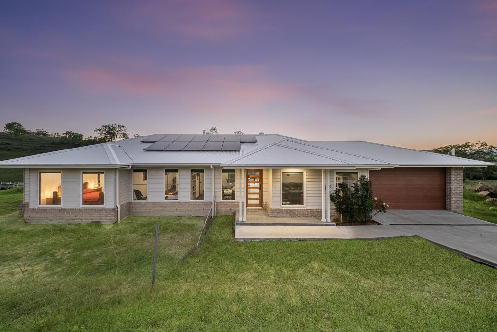 100 Mackay St, Dungog, NSW 2420