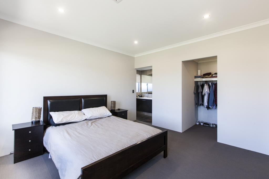 6 Sorrel Way, The Vines, WA 6069