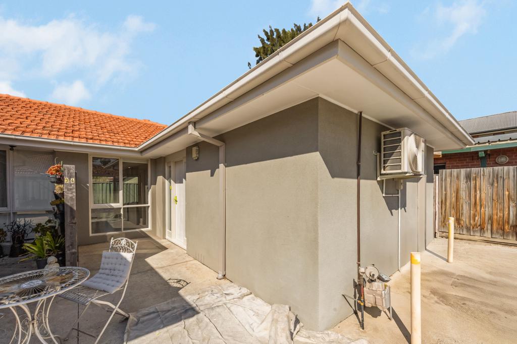 4/242 BARKLY ST, BRUNSWICK, VIC 3056