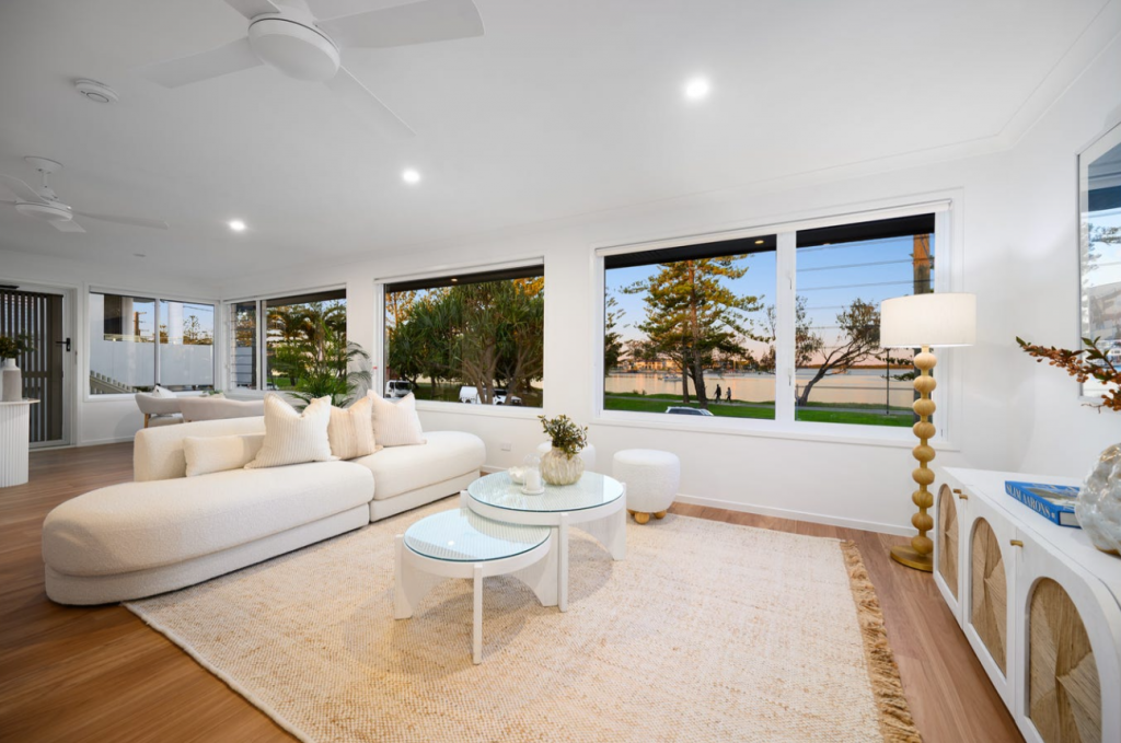 86 The Esp, Paradise Point, QLD 4216