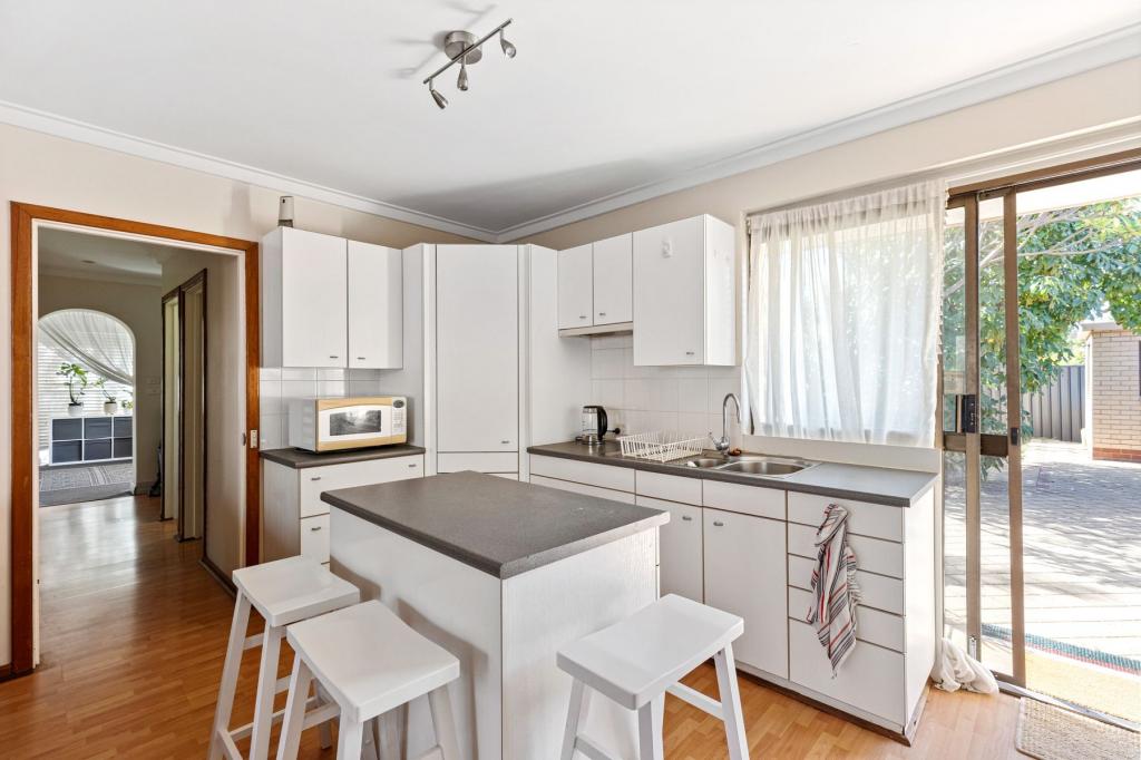 134 Milverton Ave, Karrinyup, WA 6018