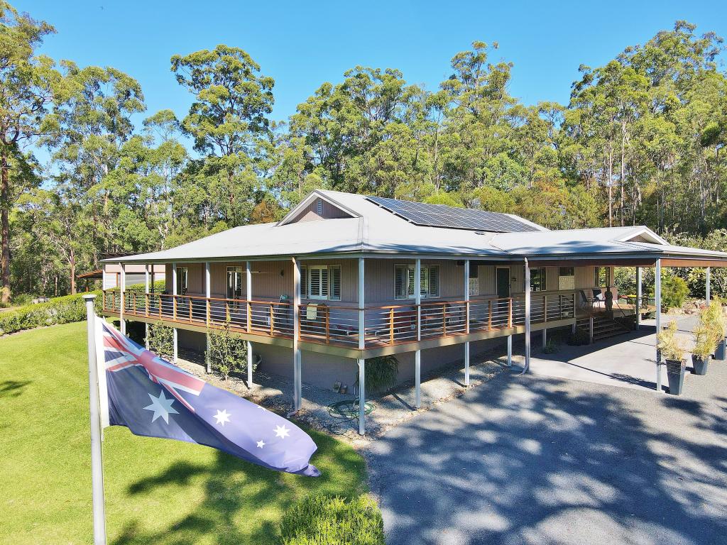 32 Lake Ridge Dr, Kew, NSW 2439