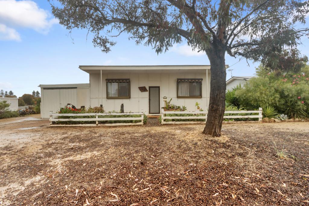 32 Diagonal Rd, Ardrossan, SA 5571