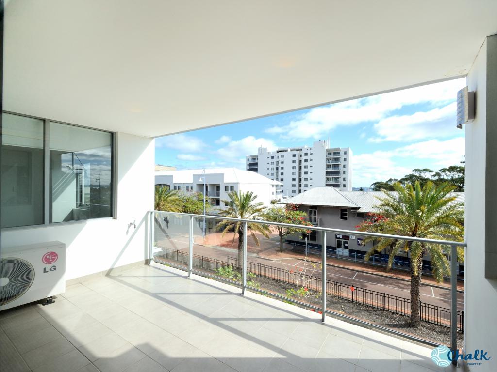 17/15 Kent St, Rockingham, WA 6168