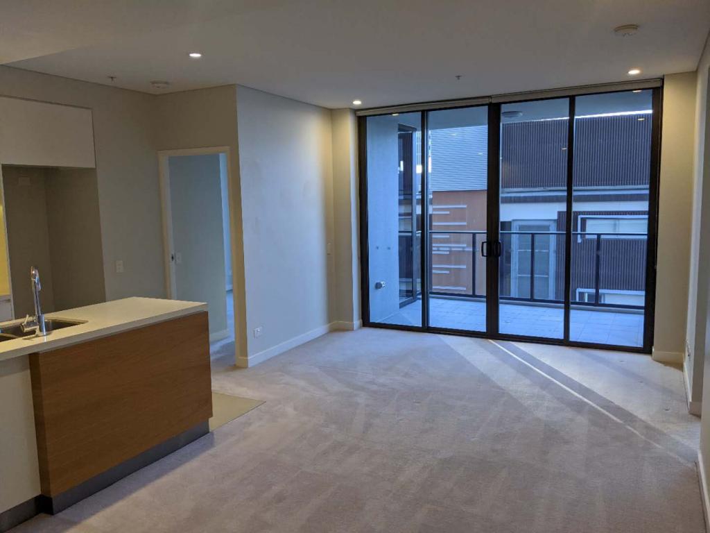 20202/37d Harbour Rd, Hamilton, QLD 4007