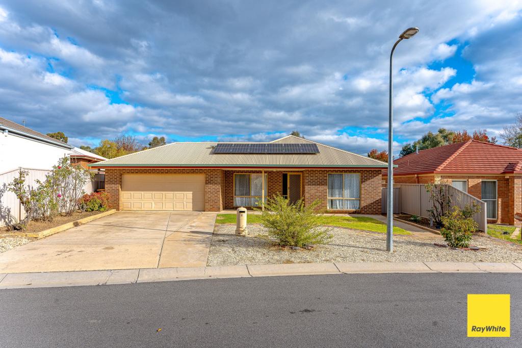 2 Cresthaven Pl, East Bendigo, VIC 3550