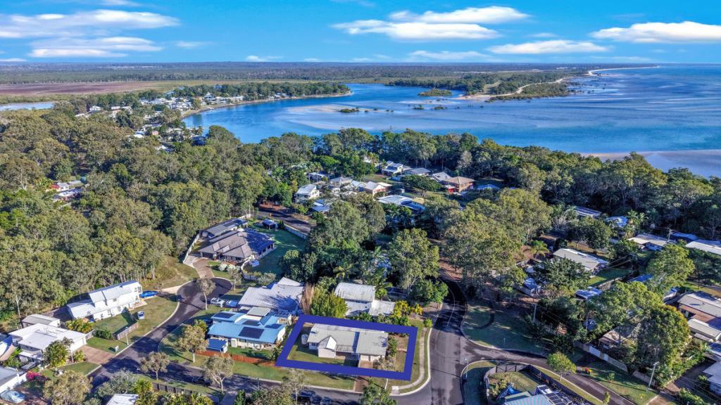 3 NORTHSHORE AVE, TOOGOOM, QLD 4655
