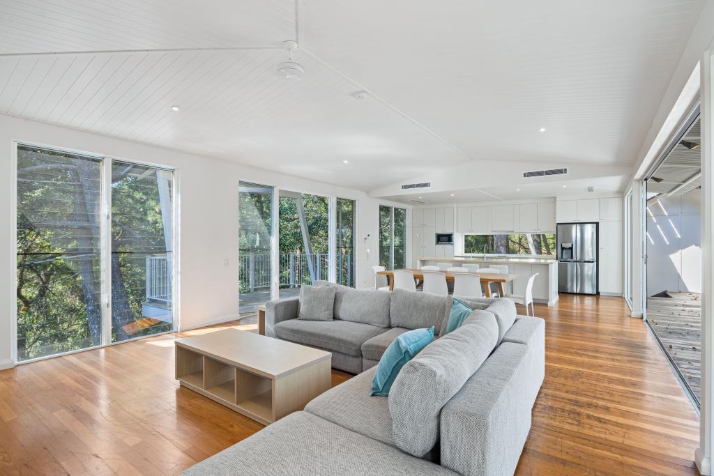 14 Little Cove Rd, Noosa Heads, QLD 4567