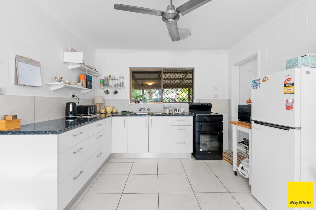 3/36-38 Mimosa St, Holloways Beach, QLD 4878