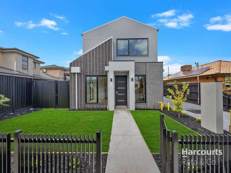 1/6 LAMBASSA GR, RESERVOIR, VIC 3073