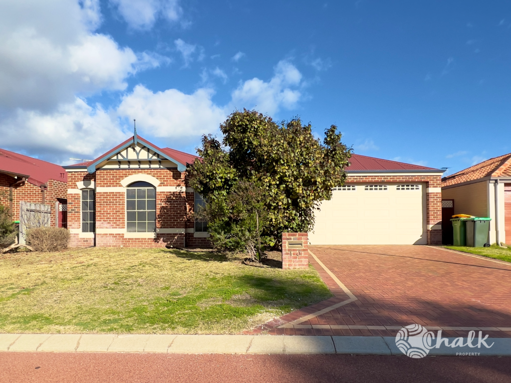 13 Lyttleton St, Rockingham, WA 6168