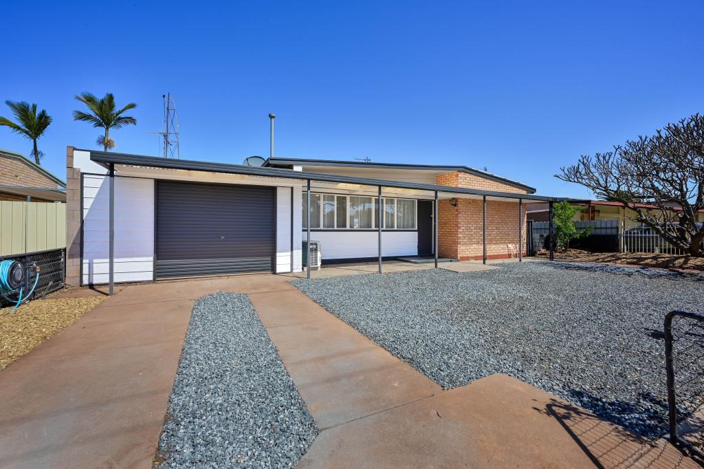 44 Aikman Cres, Whyalla Norrie, SA 5608