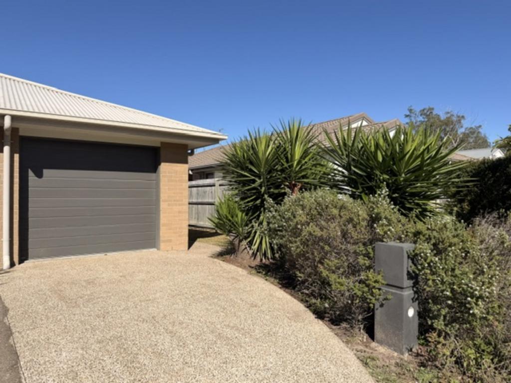 8B DAINTREE CT, PARK RIDGE, QLD 4125