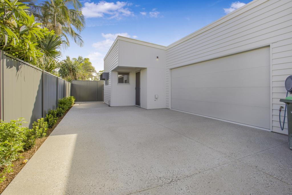 2/51 Allambie St, Maroochydore, QLD 4558