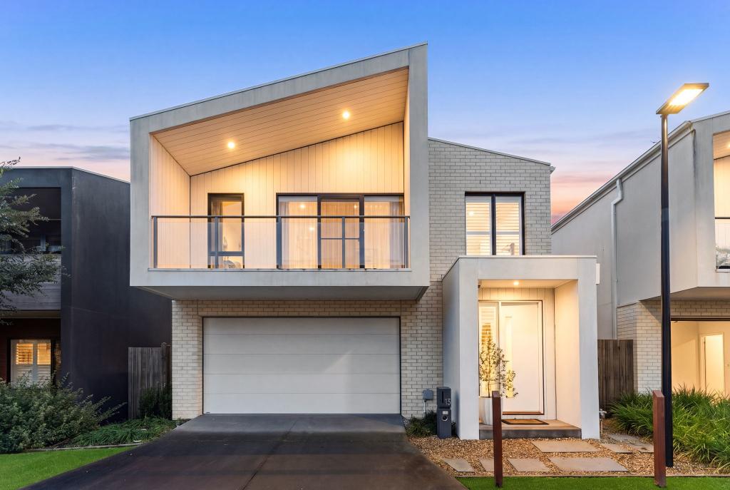 15 Willowdene Way, Berwick, VIC 3806