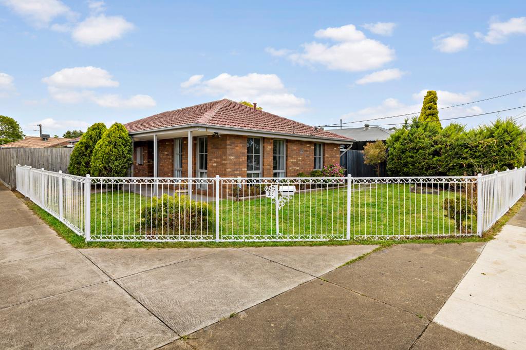 32 Hooker Rd, Werribee, VIC 3030
