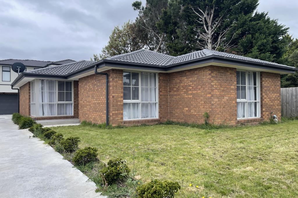 1/21 HAWKING AVE, HAMPTON PARK, VIC 3976