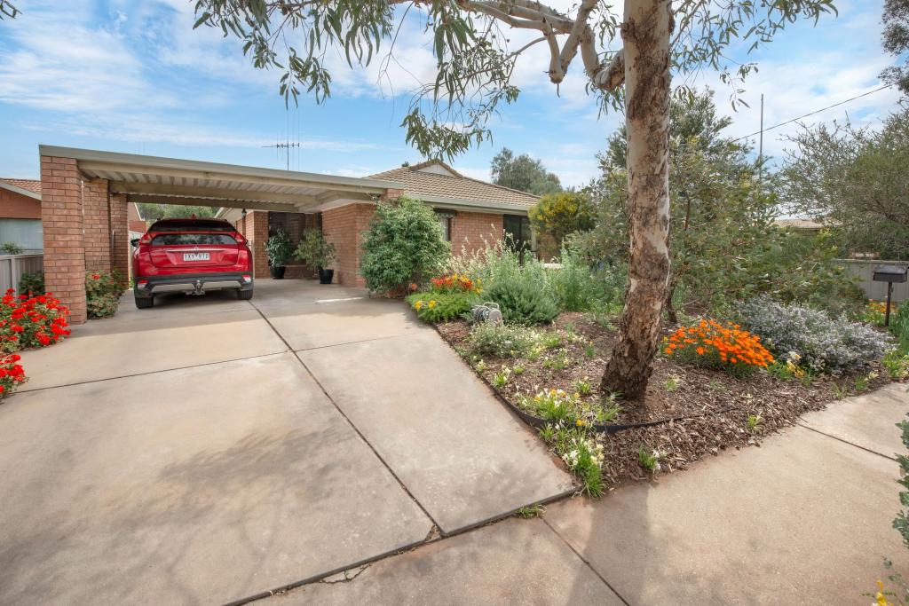 16 Cobham Ave, Swan Hill, VIC 3585