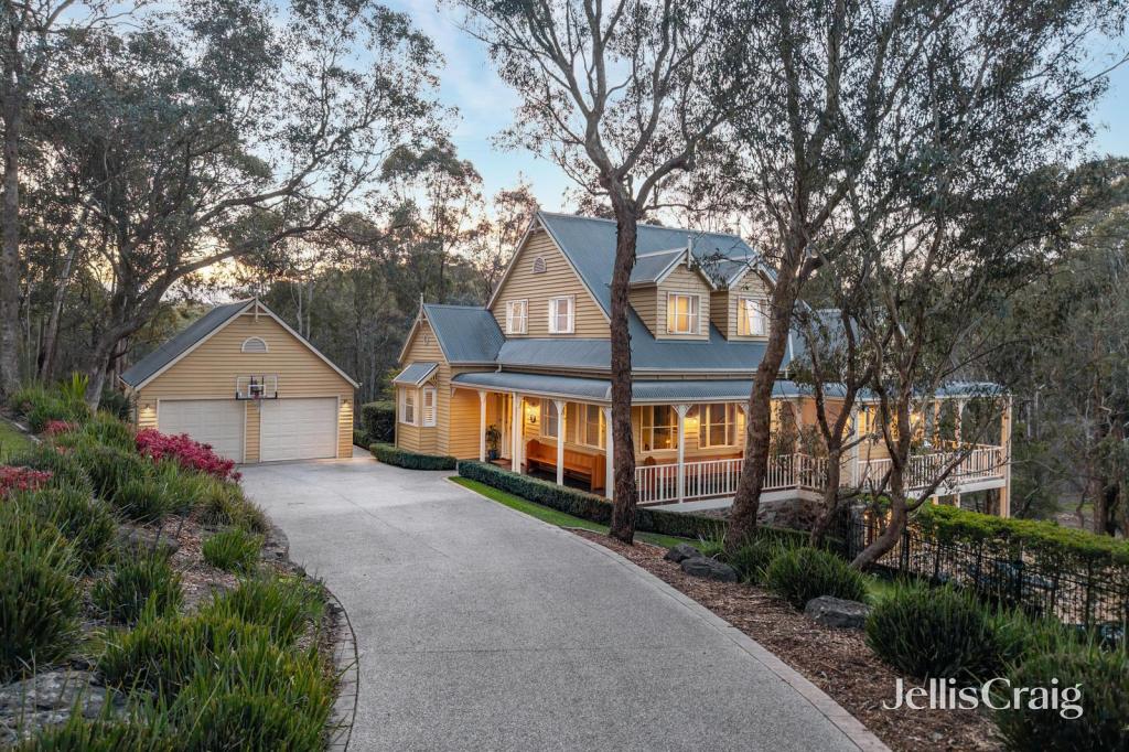 18 Amersham Dr, Warrandyte, VIC 3113