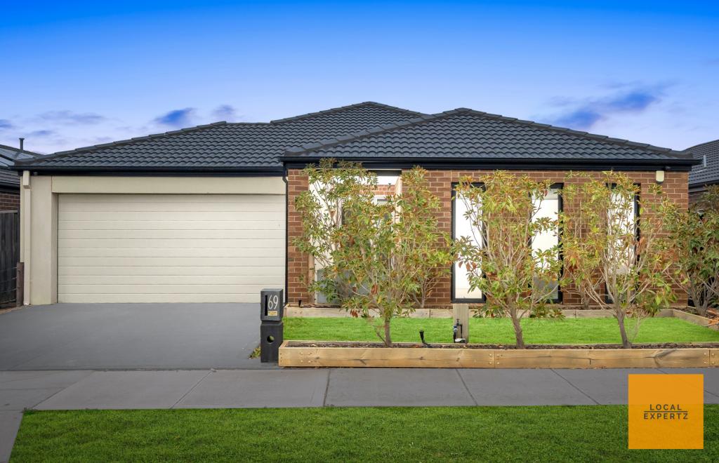 69 Oakpark Dr, Harkness, VIC 3337