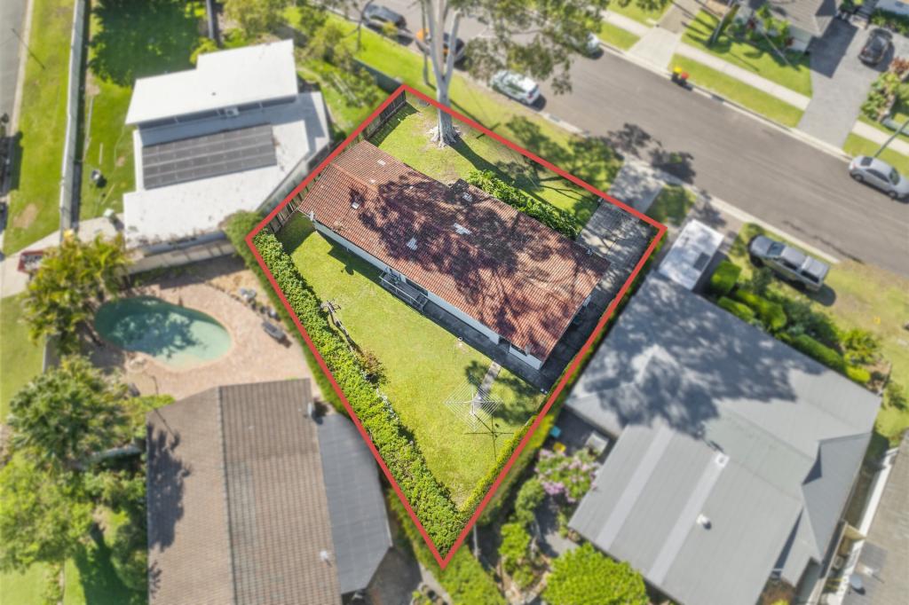 1 Buckingham Rd, Berkeley Vale, NSW 2261