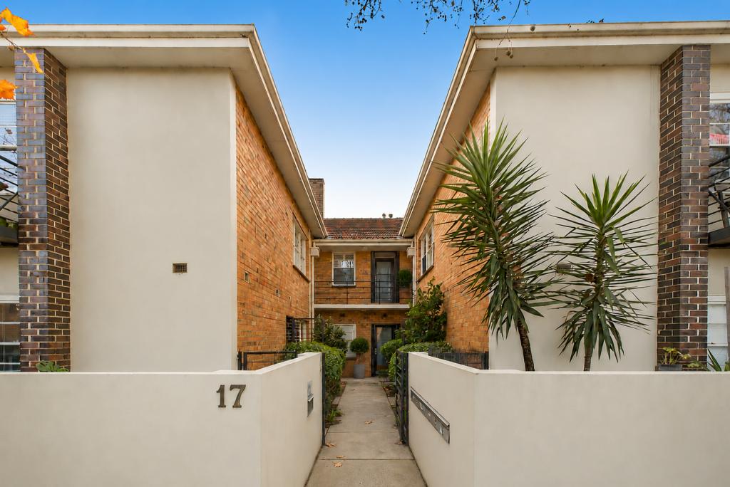 4/17 Joyce St, Elwood, VIC 3184