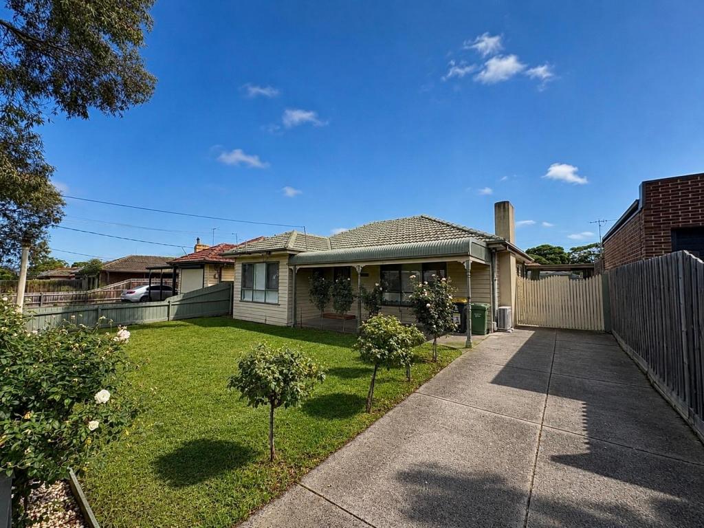 4 Dalkeith Ave, Tullamarine, VIC 3043