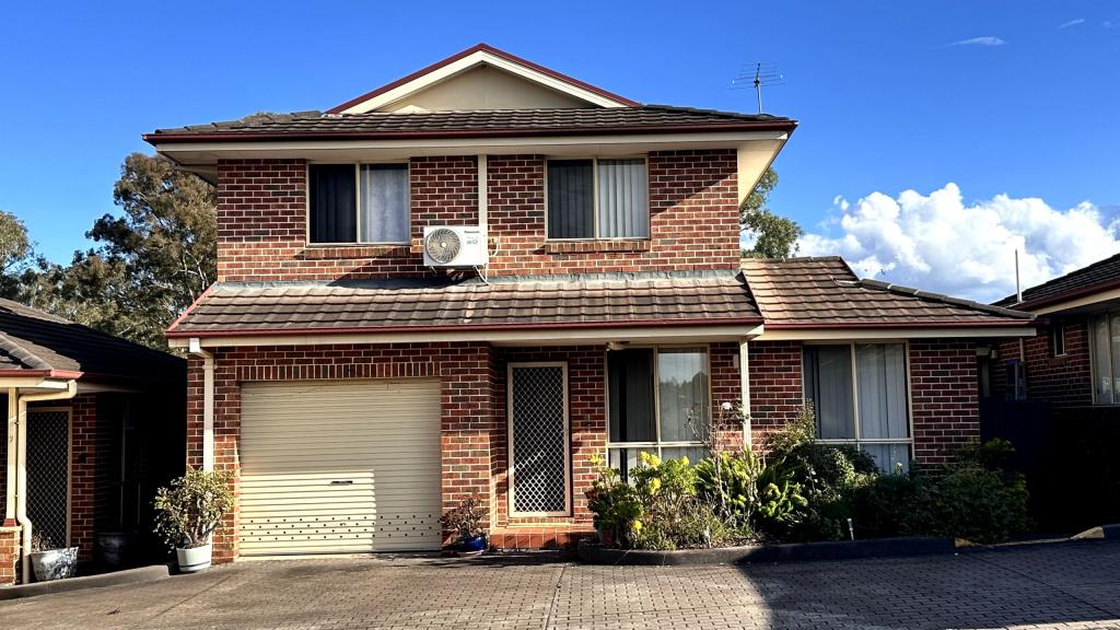6/19 Azalea Pl, Macquarie Fields, NSW 2564