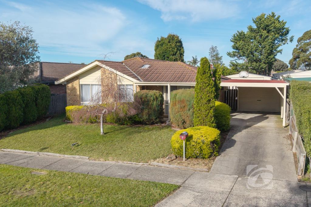 7 Martingale Pl, Pakenham, VIC 3810