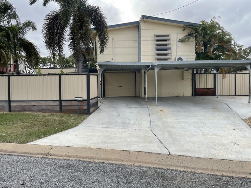 29 GOOLAGONG CRES, MORANBAH, QLD 4744