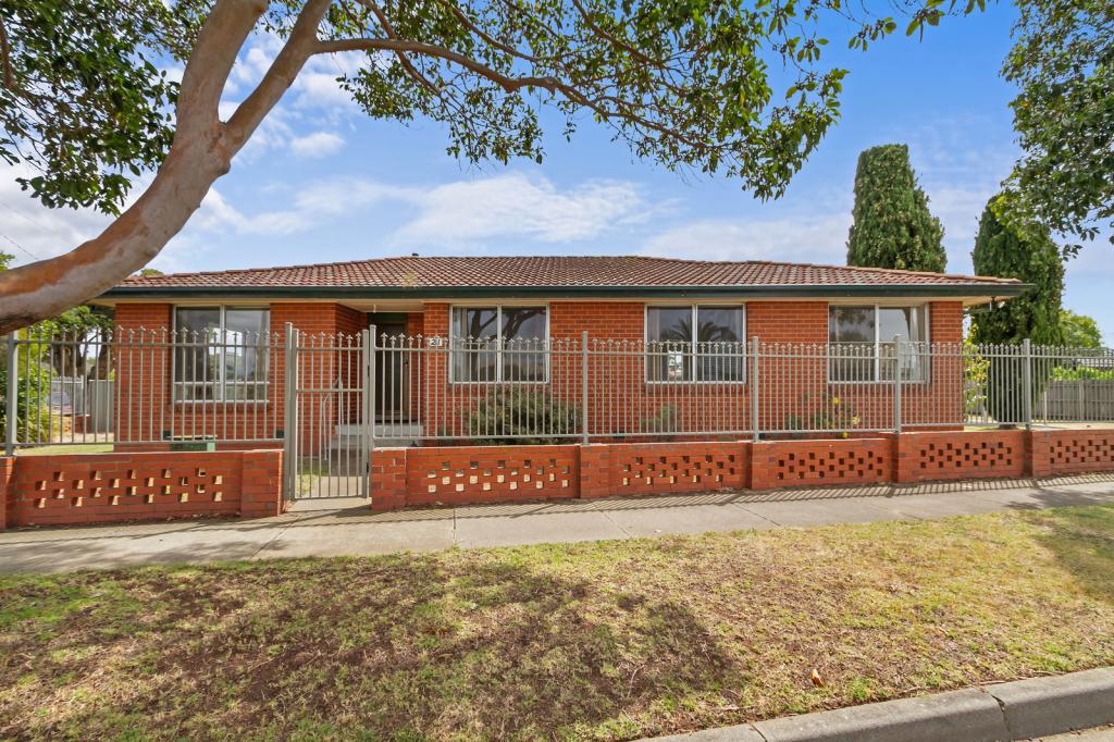 21 Glomar Gr, Sale, VIC 3850