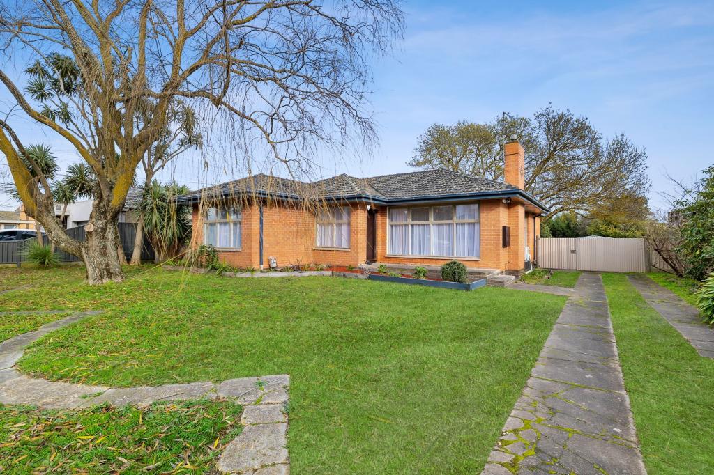 10 Towong St, Alfredton, VIC 3350